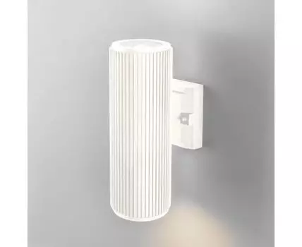 Уличный настенный светильник Strict IP54 Strict