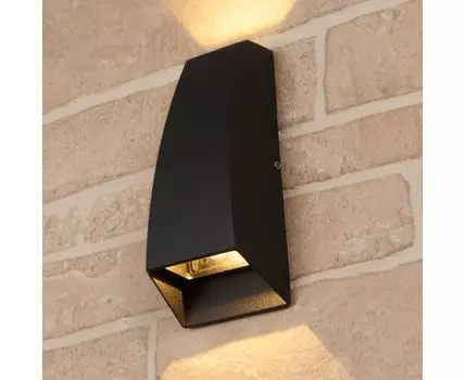 Уличный настенный светильник TECHNO