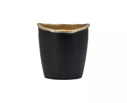 Ваза с изогнутым ободком