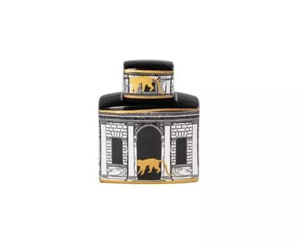 Ваза с крышкой