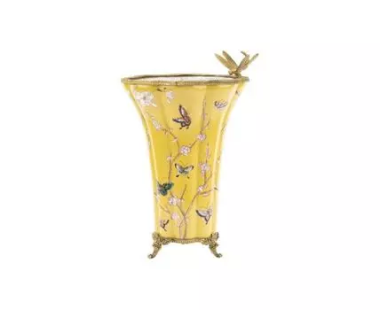 Ваза со стрекозой