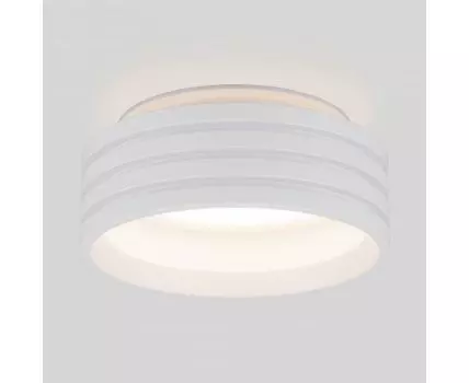 Встраиваемый точечный светильник 7014 MR16