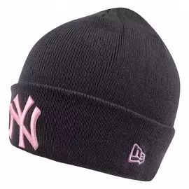 Essential Knit New York Yankees