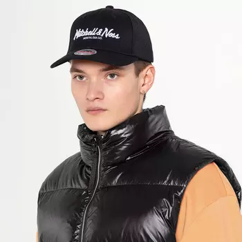 Кепка Branded Pinscript Classic