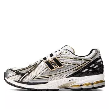 Кроссовки 1906R