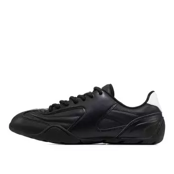 Женские кроссовки Moto