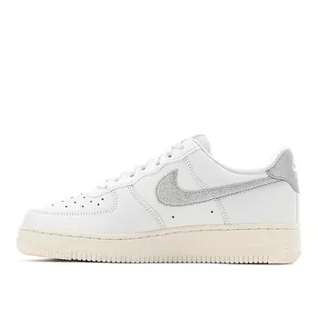 Женские кроссовки Nike Air Force 1 '07
