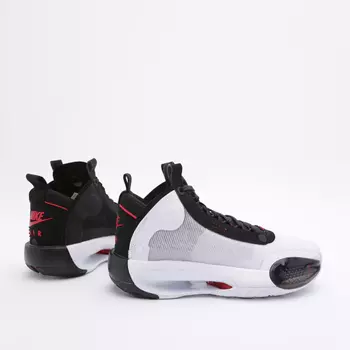 Кроссовки Jordan
