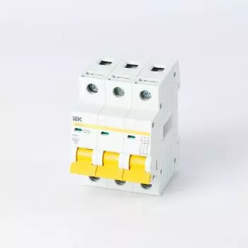 Автоматический выключатель трехполюсный 25А IEK