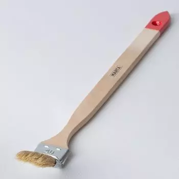 Кисть радиаторная 40 мм, натуральная щетина, дерев. ручка Мастер Marta