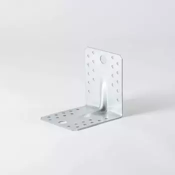 Уголок крепежный усиленный 105х105х90х2 мм ШК