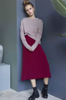 Бордовая юбка миди формы трапеция