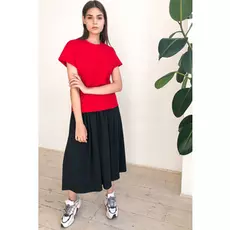 Черная юбка-миди на резинке с карманами