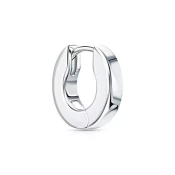 Серебряная серьга