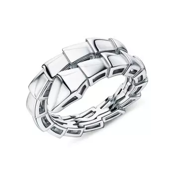 Серебряное кольцо