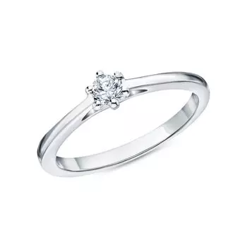 Серебряное кольцо с бриллиантом