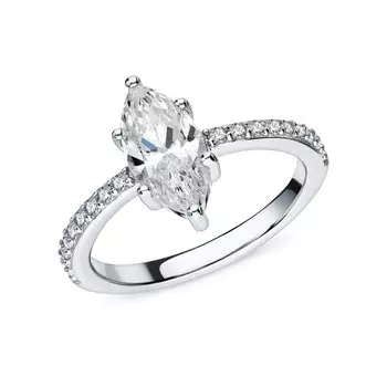 Серебряное кольцо с фианитами