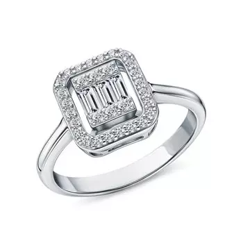 Серебряное кольцо с фианитами