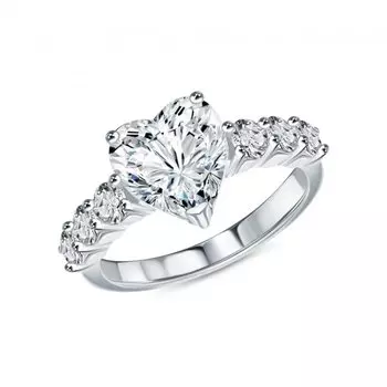 Серебряное кольцо с фианитами