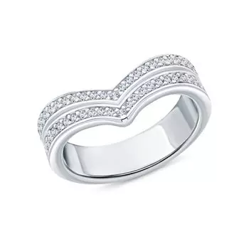 Серебряное кольцо с фианитами