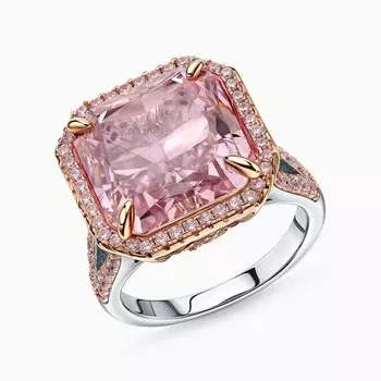 Серебряное кольцо с фианитами