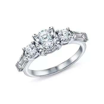 Серебряное кольцо с фианитами