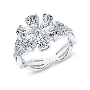 Серебряное кольцо с фианитами