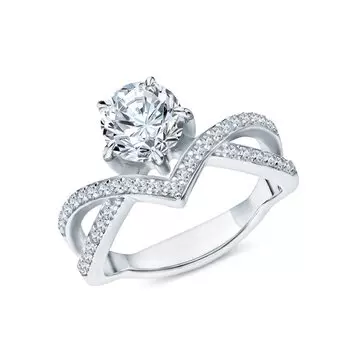 Серебряное кольцо с фианитами