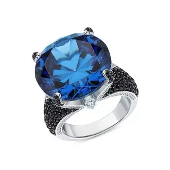 Серебряное кольцо с фианитами