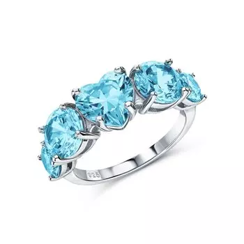 Серебряное кольцо с фианитами