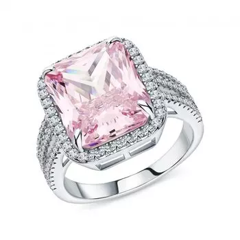 Серебряное кольцо с фианитами