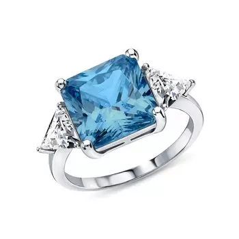 Серебряное кольцо с фианитами