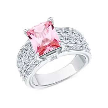 Серебряное кольцо с фианитами