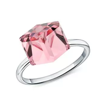 Серебряное кольцо с фианитами