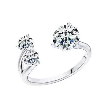 Серебряное кольцо с фианитами