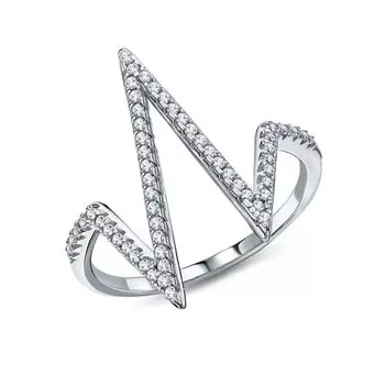 Серебряное кольцо с фианитами