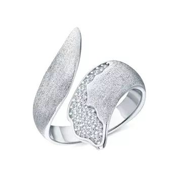 Серебряное кольцо с фианитами