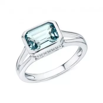 Серебряное кольцо с фианитами и топазами