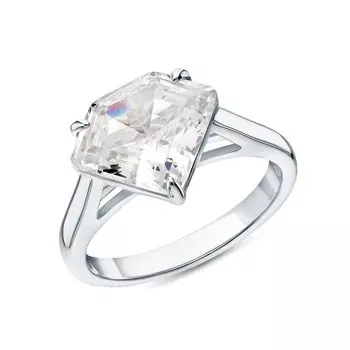 Серебряное кольцо с фианитом