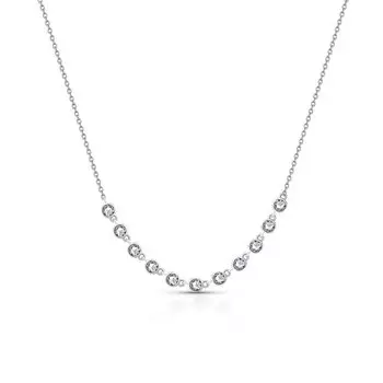 Серебряное шейное украшение с фианитами