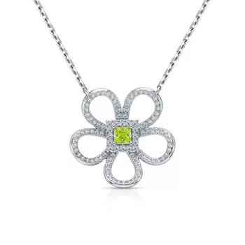 Серебряное шейное украшение с фианитами