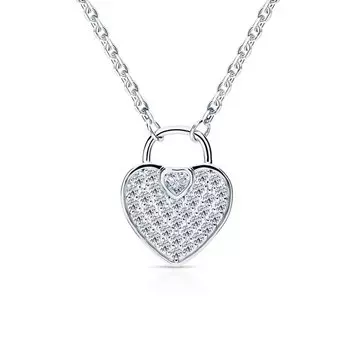 Серебряное шейное украшение с фианитами