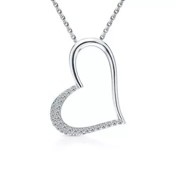 Серебряное шейное украшение с фианитами