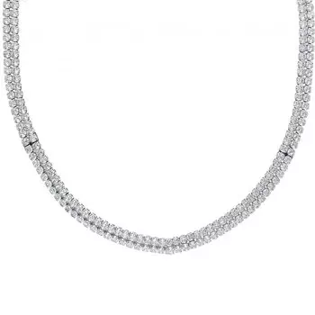 Серебряное шейное украшение с фианитами