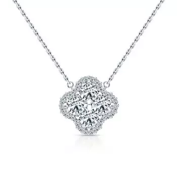 Серебряное шейное украшение с фианитами