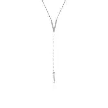 Серебряное шейное украшение с фианитами