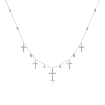 Серебряное шейное украшение с фианитами