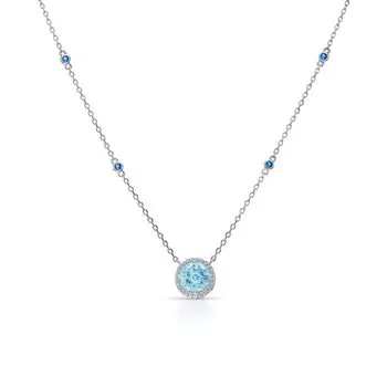 Серебряное шейное украшение с фианитами