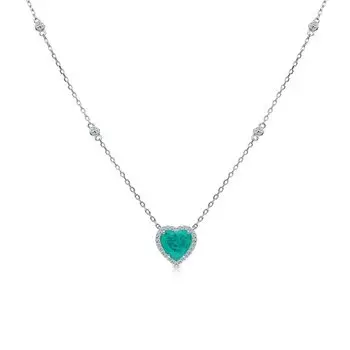 Серебряное шейное украшение с фианитами