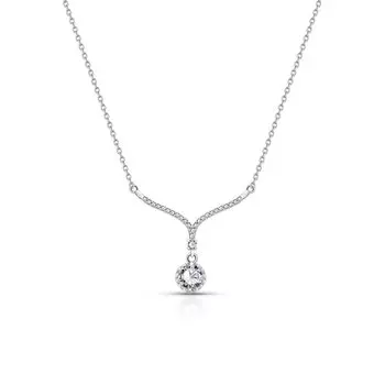 Серебряное шейное украшение с фианитами